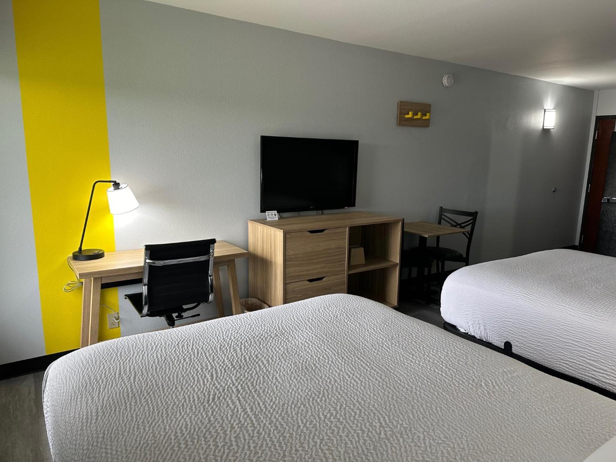 Hotel Super 8 By Wyndham Alexandria La Zewnętrze zdjęcie